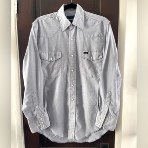 Wrangler chambray snap front top
